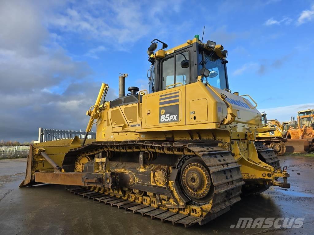 Komatsu D85PX-18 Crawler dozers