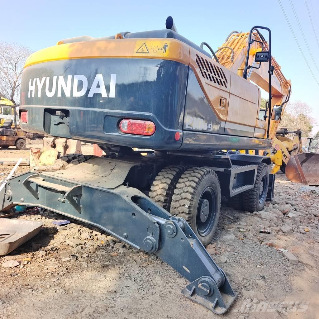 Hyundai HW 210 A Crawler excavators
