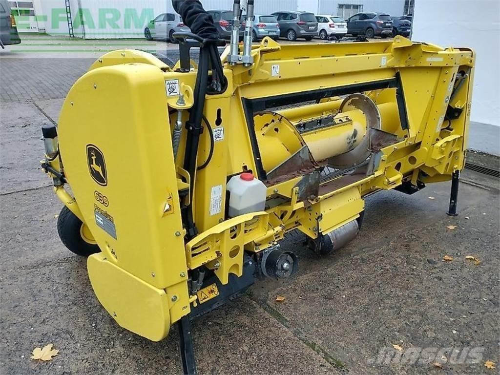 John Deere 8600 Self-propelled foragers