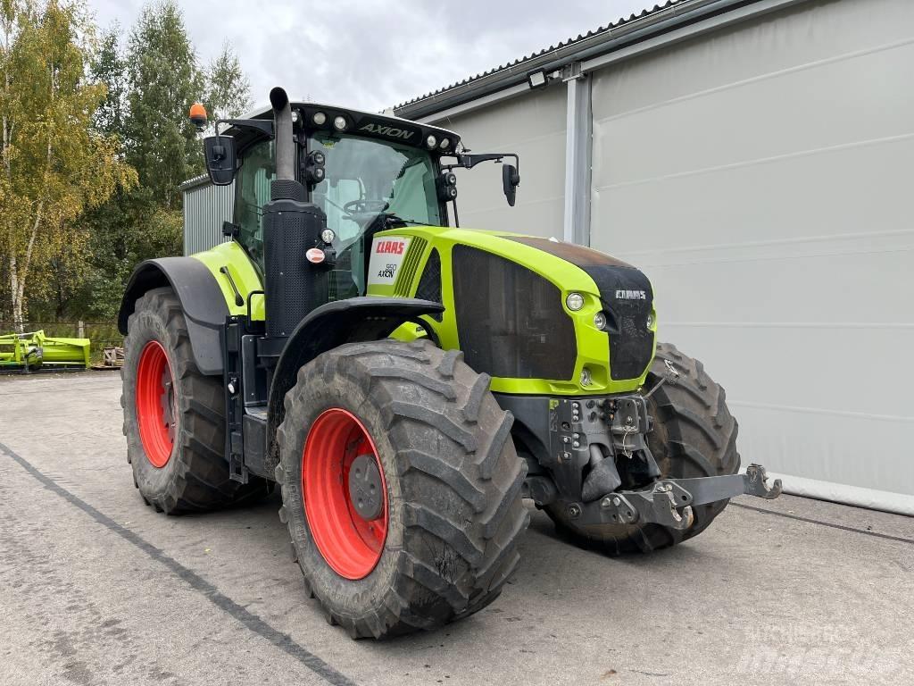 CLAAS Axion 950 Tractors