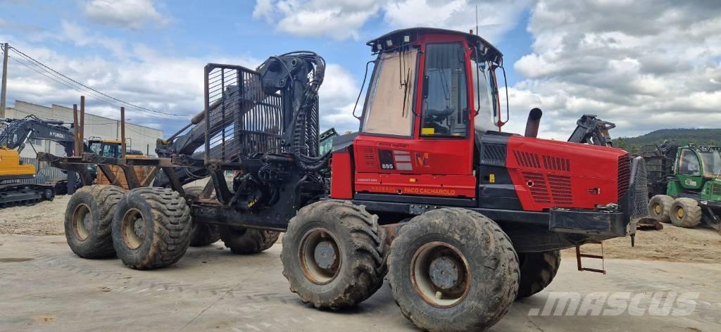 Komatsu 895 Forwarders