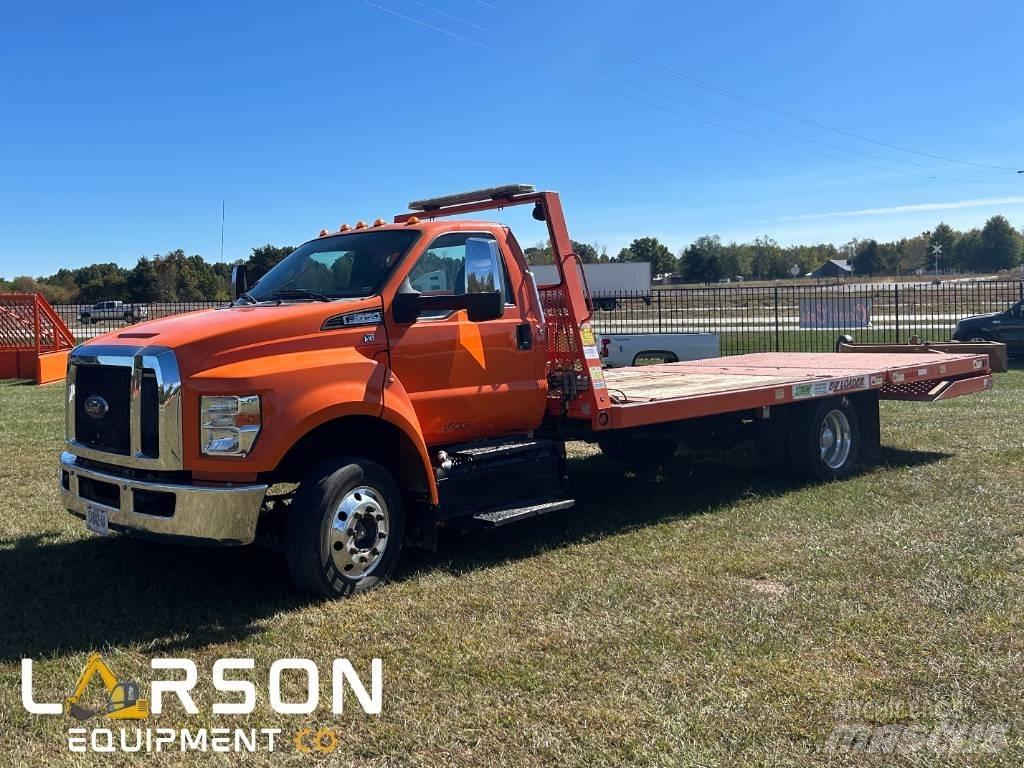 Ford F650 Flatbed/Dropside trucks