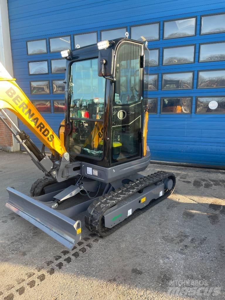 Bernards 2.7 EXKA Mini excavators < 7t