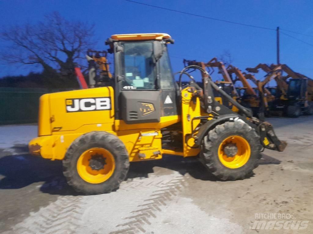 JCB 411 Farming telehandlers