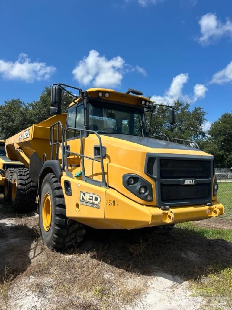 Bell B30E Articulated Haulers