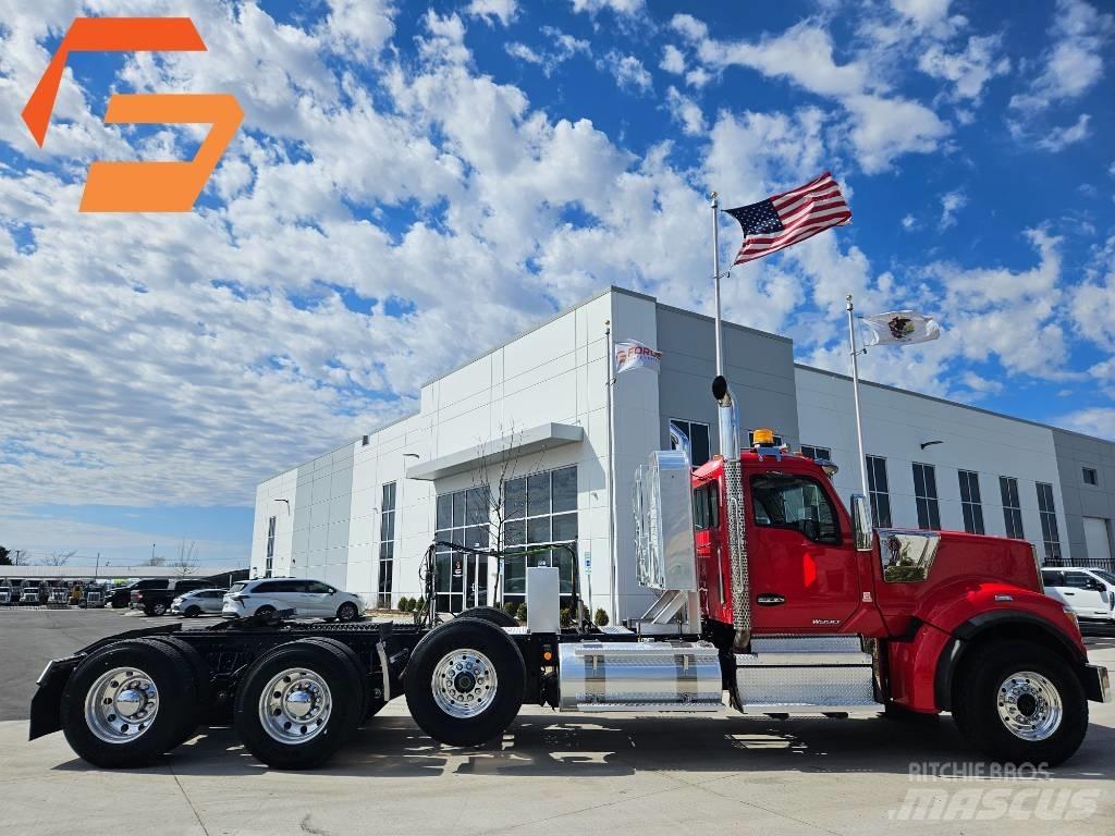 Kenworth W 990 Truck Tractor Units