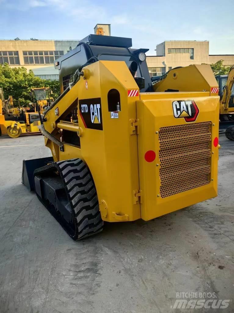 CAT 277 D Skid steer loaders