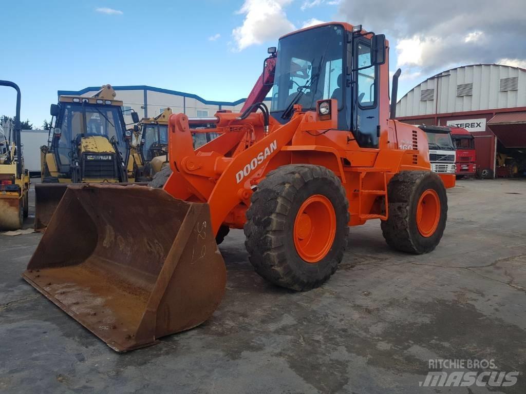 Doosan 160 v FEL`s