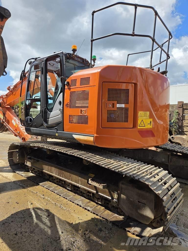 Hitachi ZX225US-6 Crawler excavators