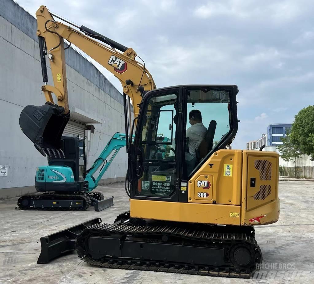 CAT 306 Mini excavators < 7t