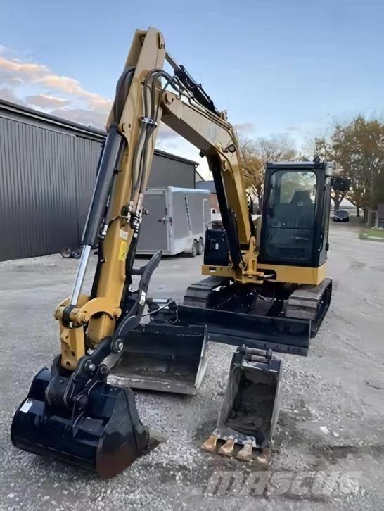 CAT 306 Mini excavators < 7t