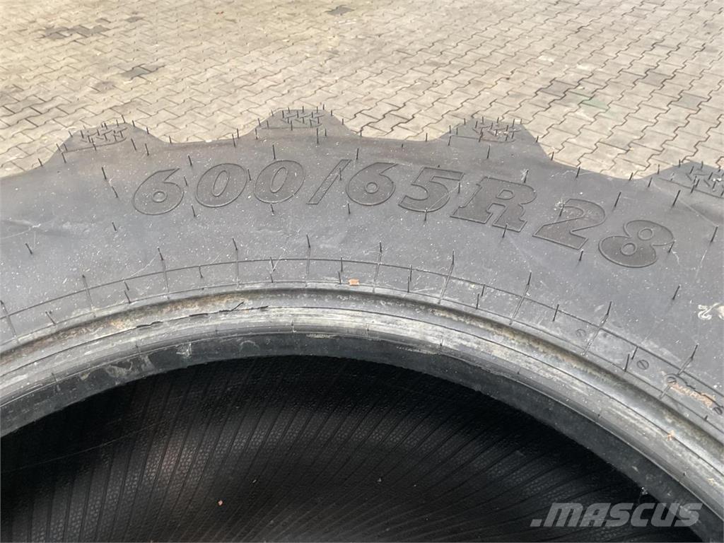 BKT 600/65R28 Tyres, wheels and rims