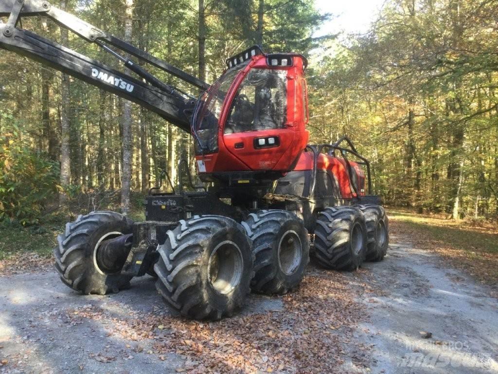Komatsu 931 XC Harvesters