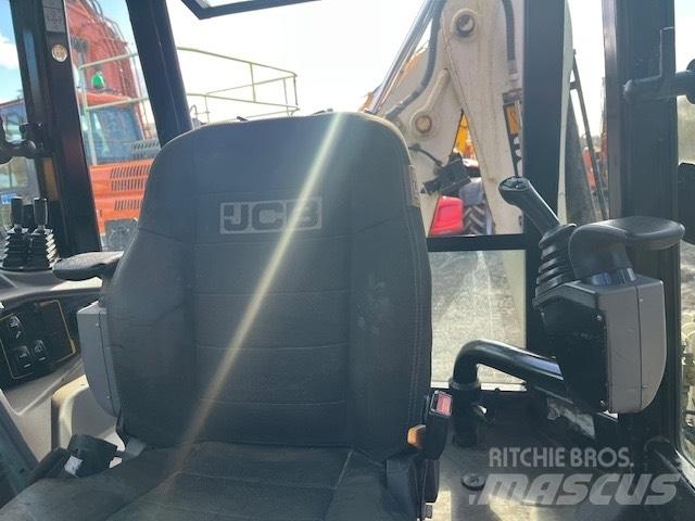 JCB 3CX Compact TLB's