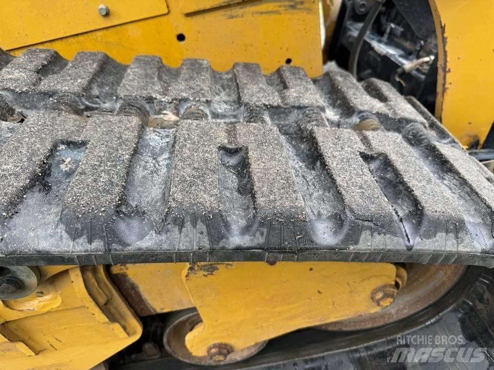 CAT 299 Skid steer loaders