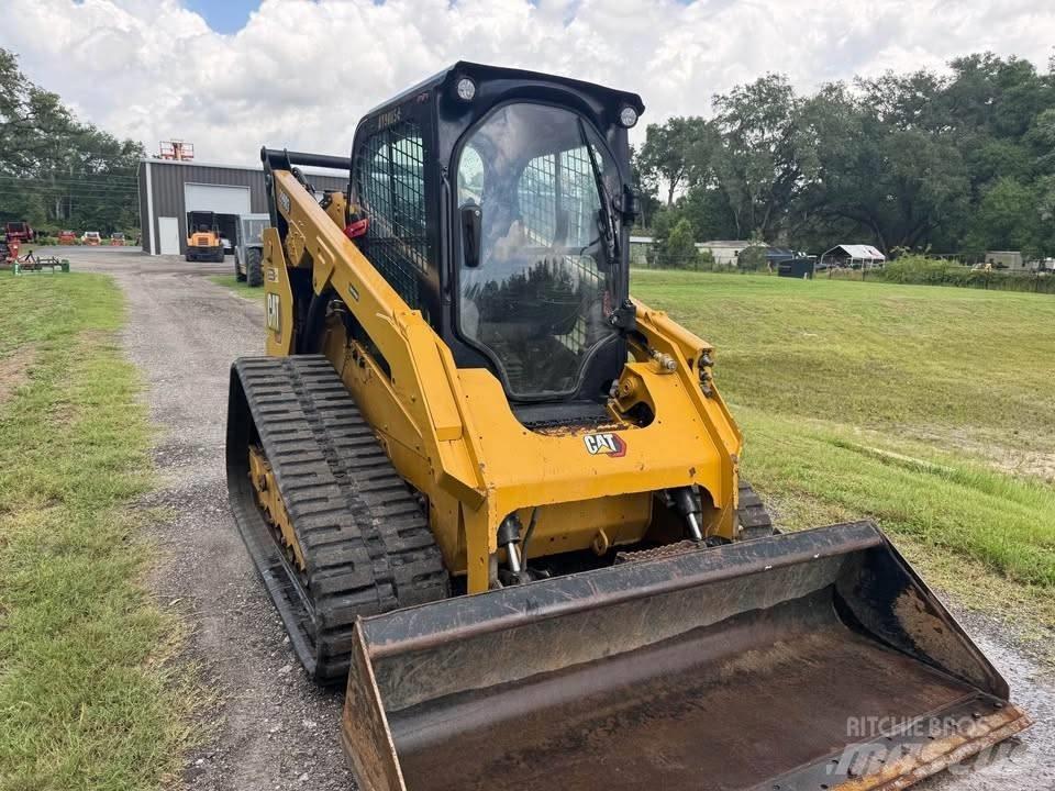CAT 299 Skid steer loaders