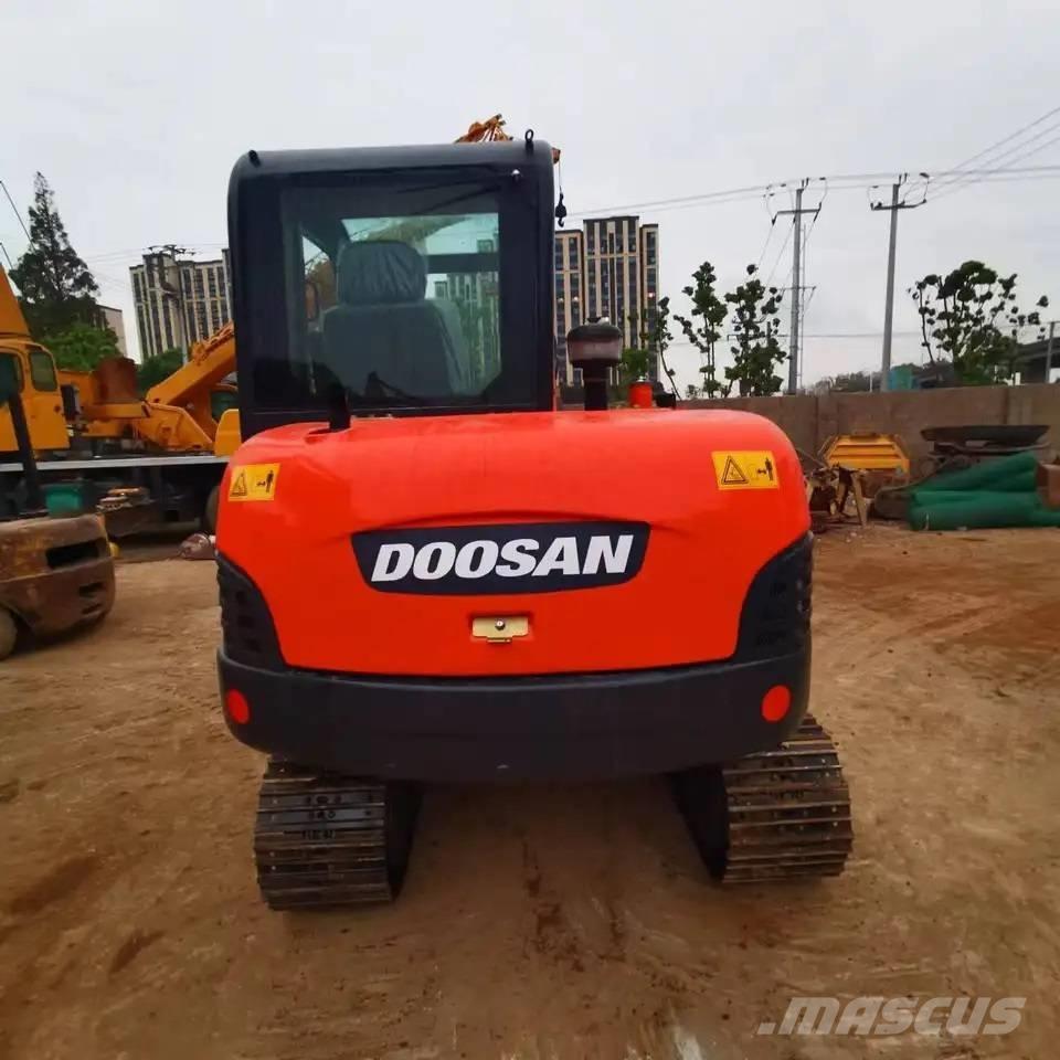 Doosan DH60-7 Mini excavators < 7t