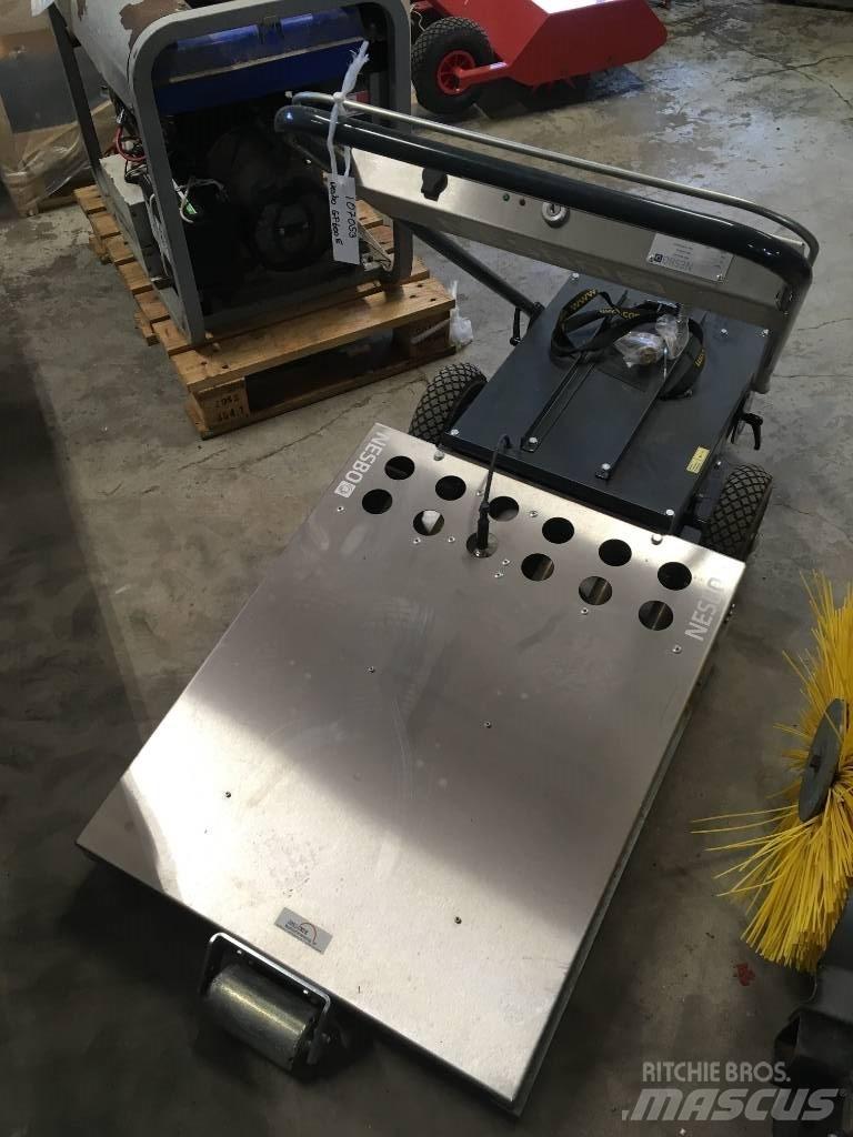 Nesbo GF600 E Other groundscare machines