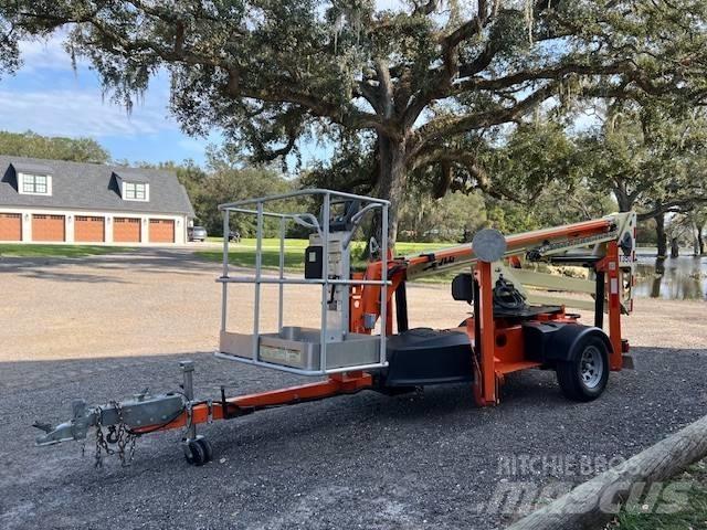 JLG T 350 Trailer mounted aerial platforms