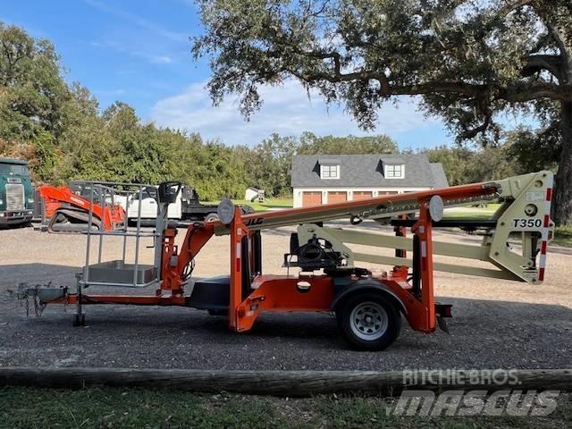 JLG T 350 Trailer mounted aerial platforms