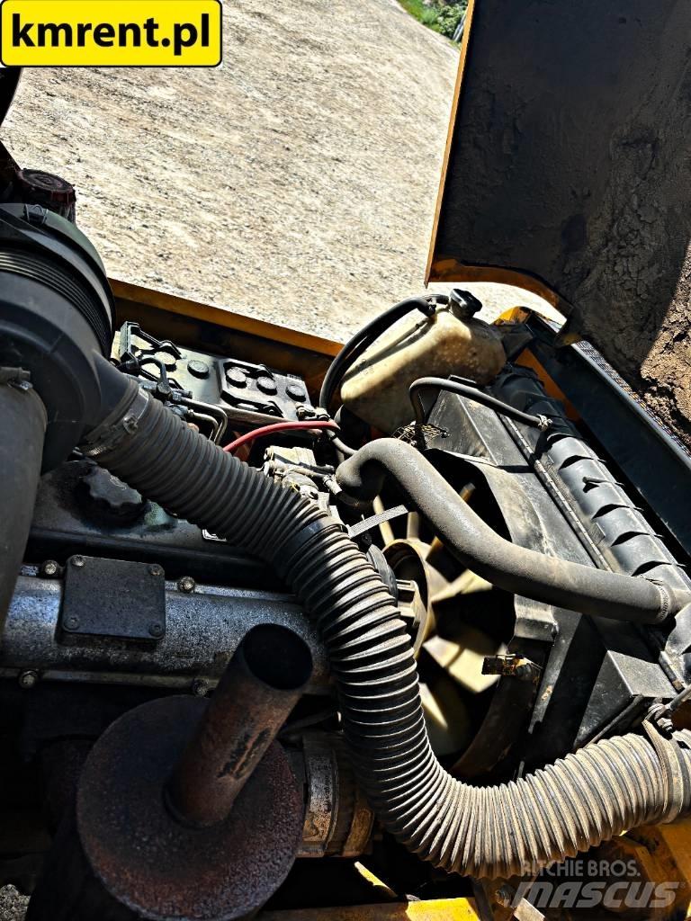 JCB 930 Rough terrain truck