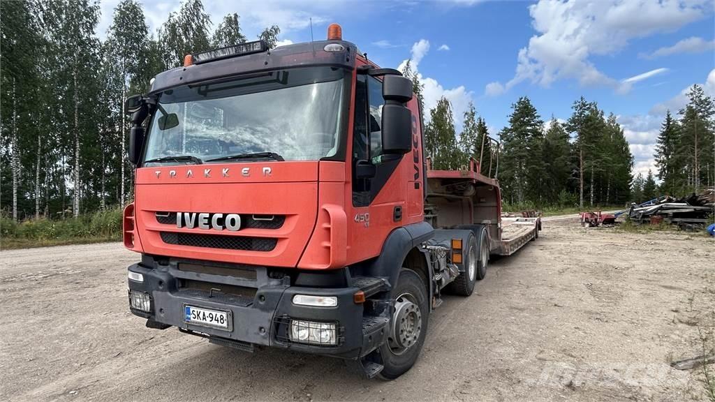 Iveco Trakker Flatbed/Dropside trucks