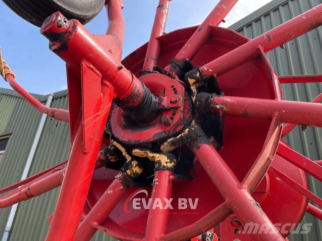 Niemeyer RS 620 Windrowers