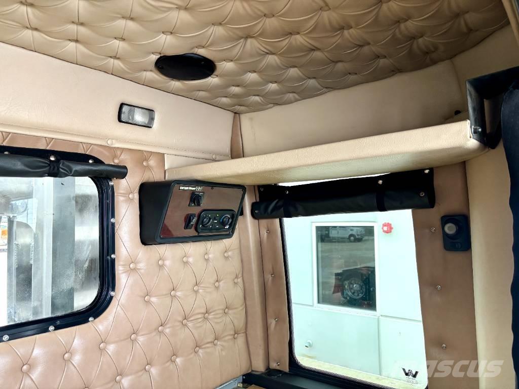 Western Star 4900 EX Truck Tractor Units