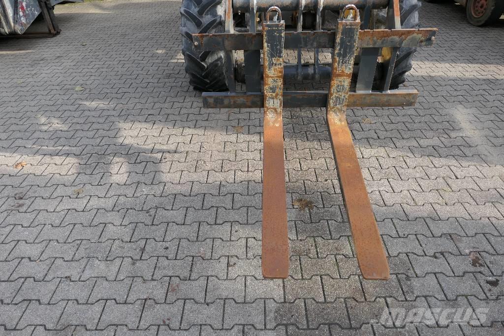 Komatsu WA 100 M-5 Wheel loaders