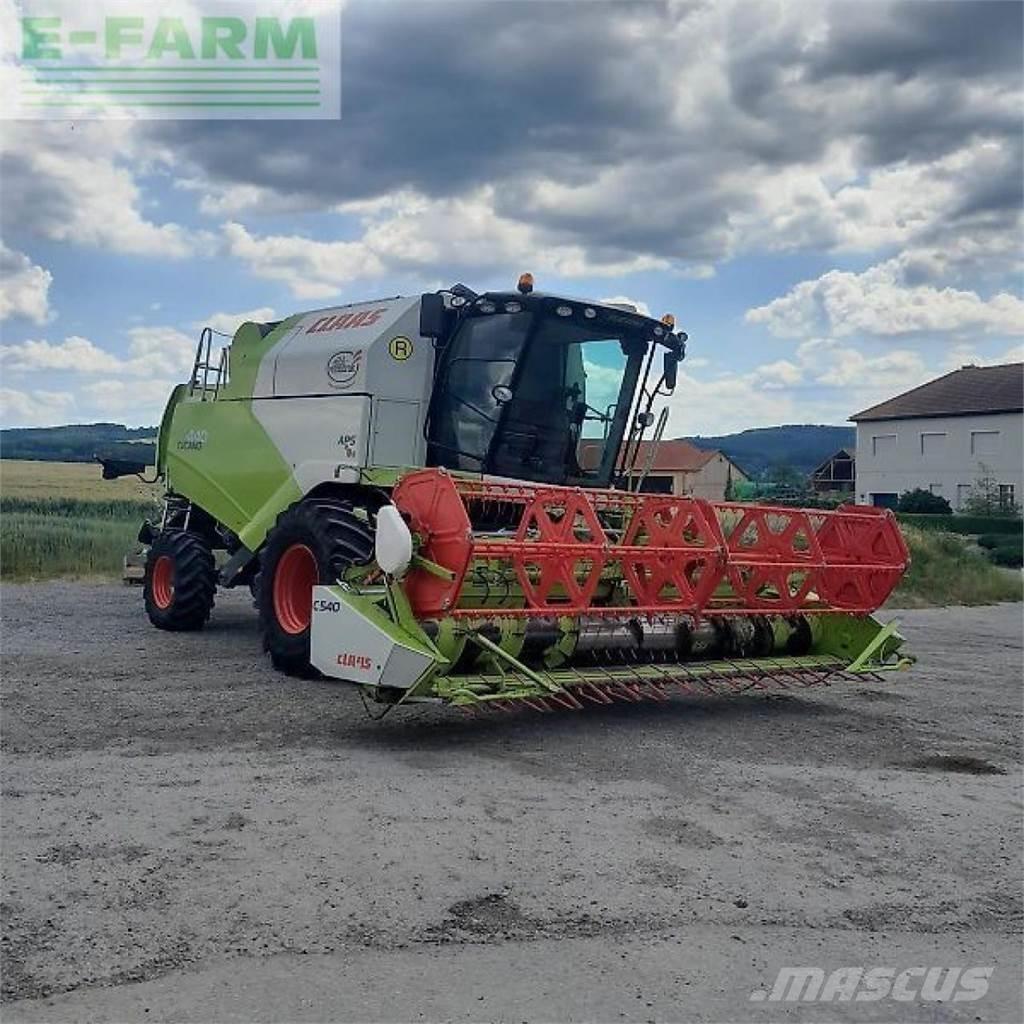 CLAAS tucano 440 Combine harvesters