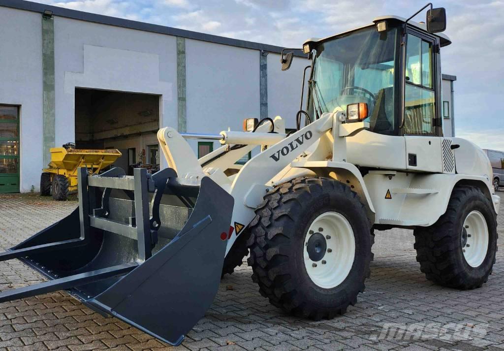 Volvo L 30 B Wheel loaders