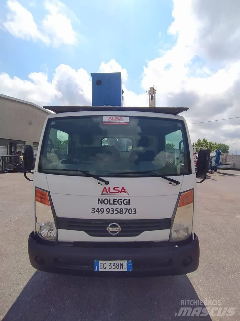 Socage DA 320 Truck mounted aerial platforms
