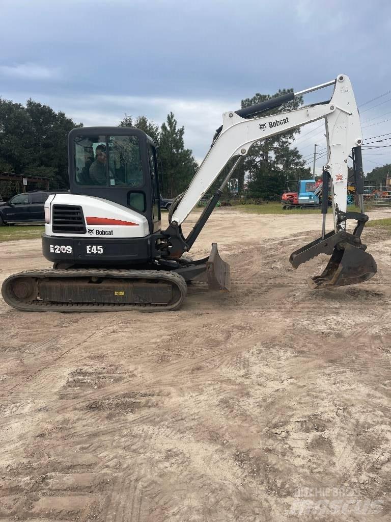Bobcat E 45 Mini excavators < 7t
