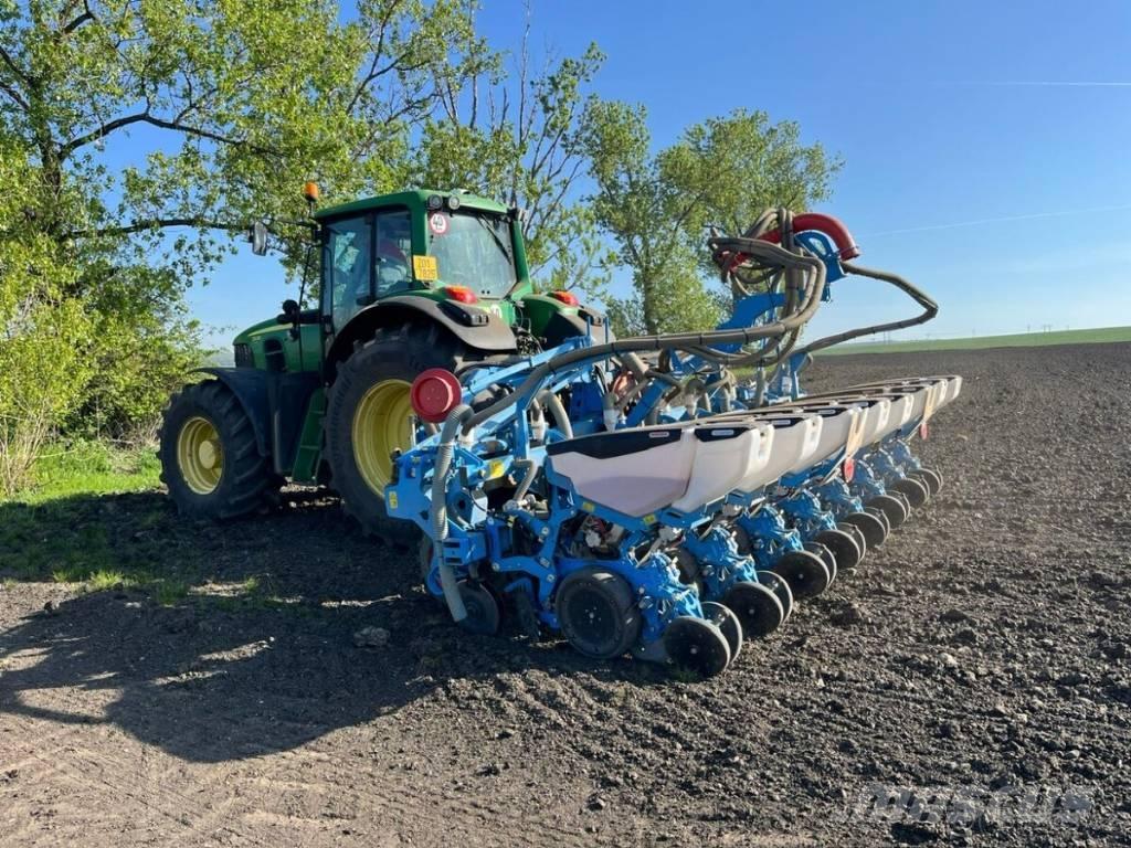 Monosem Valoterra Precision sowing machines