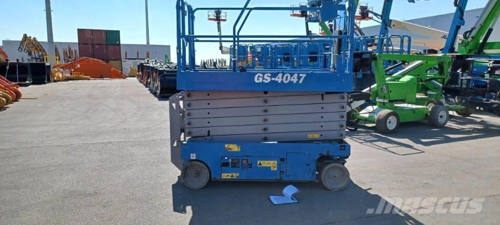 GENIE GS4047 Scissor lifts