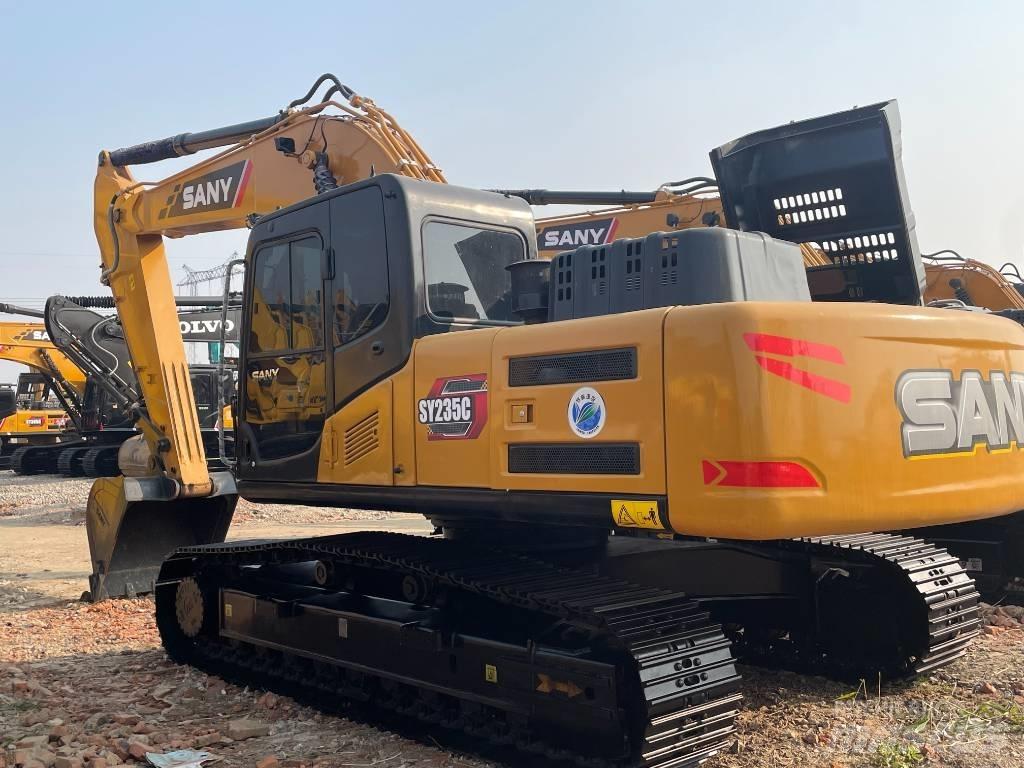Sany 235 Crawler excavators