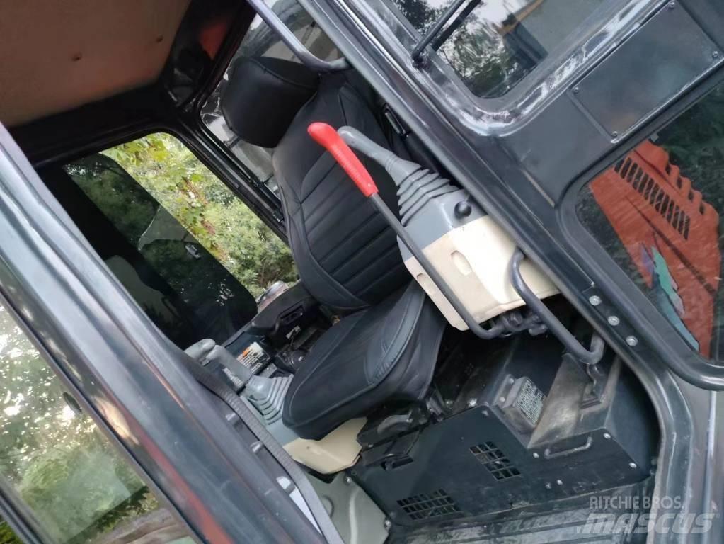Doosan DH 55 Mini excavators < 7t