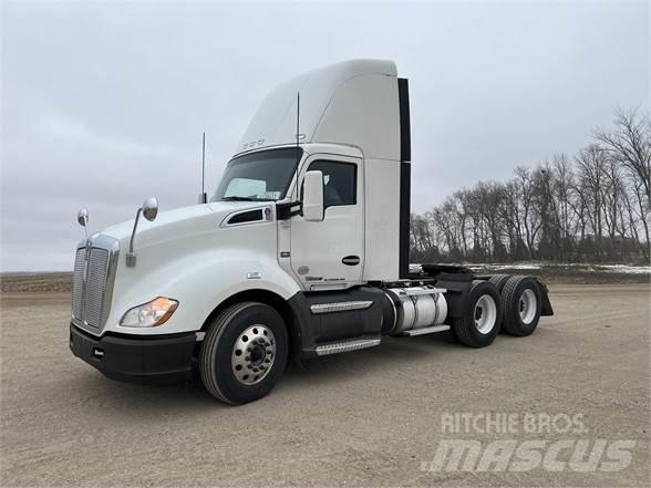 Kenworth T680 Truck Tractor Units
