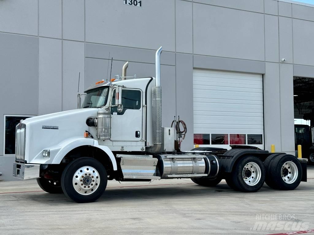 Kenworth T 800 Truck Tractor Units