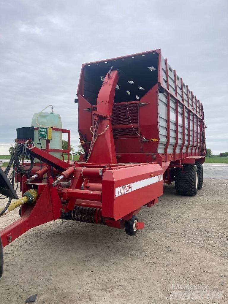 JF CT 4200 Self loading trailers