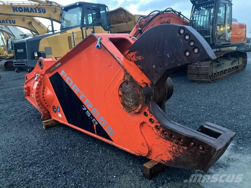  Fortress FS75 Crushers