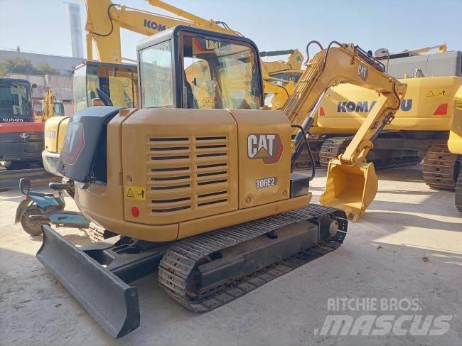 CAT 306 Mini excavators < 7t