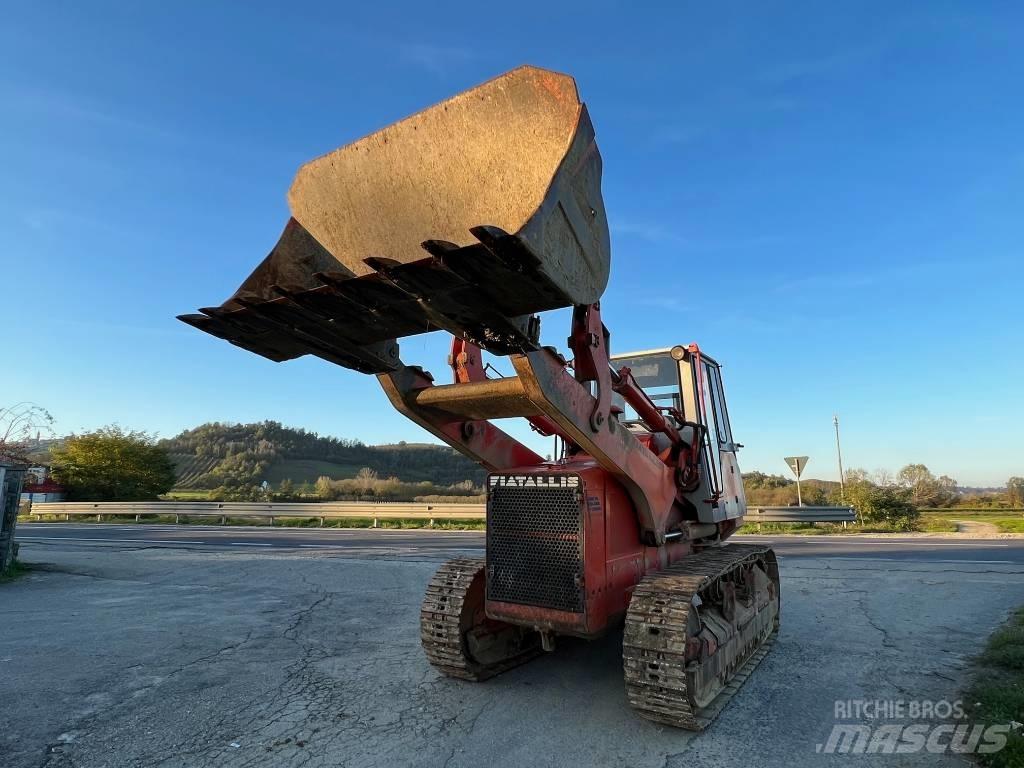 Fiat-Hitachi FL 14E Crawler FEL's