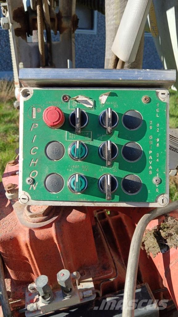 Pichon 16500 Slurry tankers