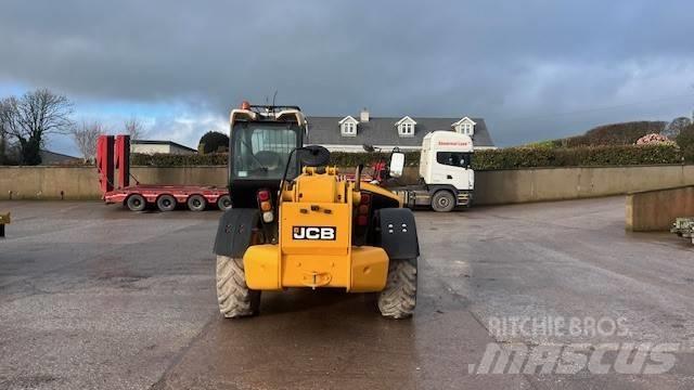 JCB 535-140 Farming telehandlers