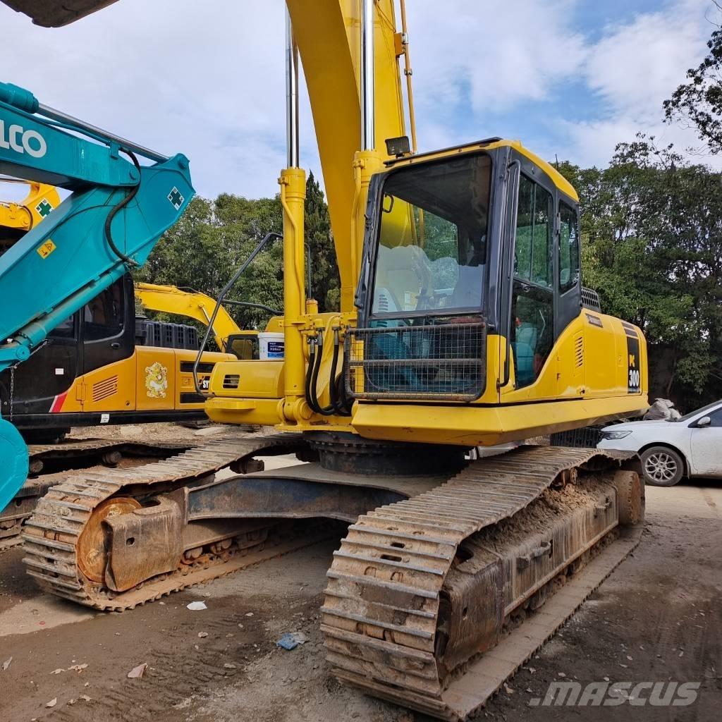 Komatsu PC 300 Crawler excavators