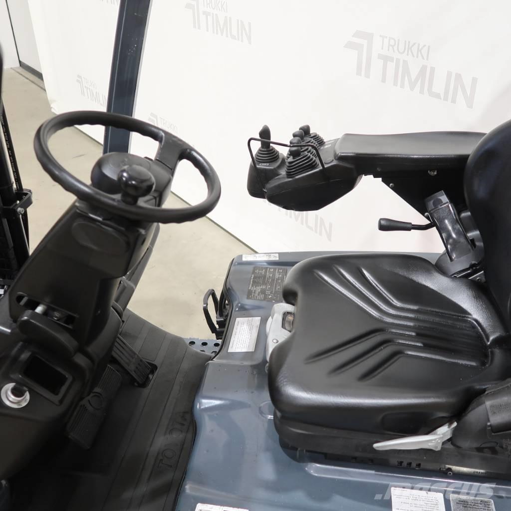 Toyota 8FBE15T Electric forklift trucks