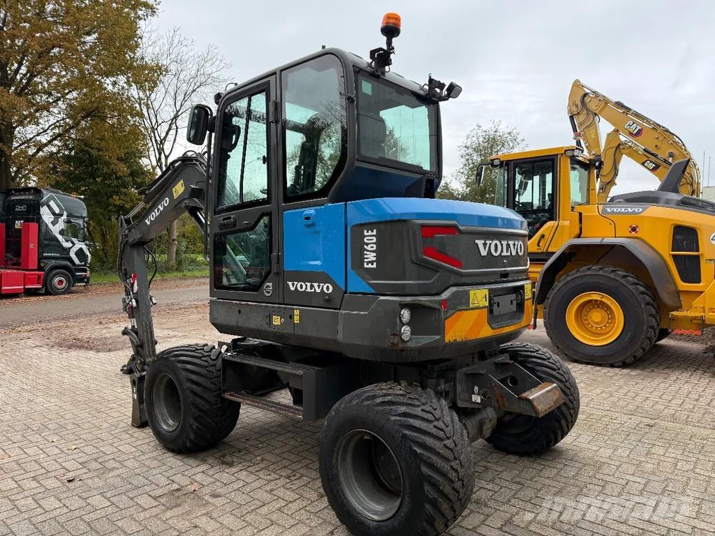 Volvo EW60 Wheeled excavators