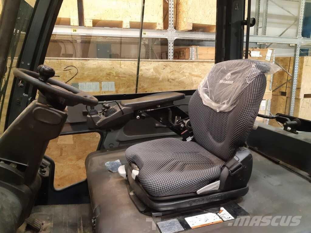 Toyota 8FBMT30 Electric forklift trucks