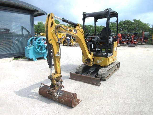 CAT 302 CR Mini excavators < 7t